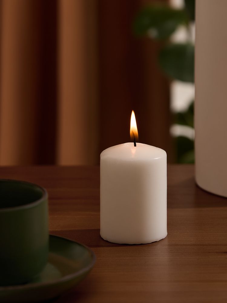 Свеча ароматическая Arozo 70, черная вишня